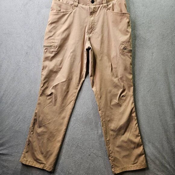 Wrangler Outdoor Series Cargo Pants Mens Size  30x30 Khaki Nylon Hiking Tan - Picture 1 of 12